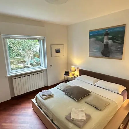 Sea Life Bed & Breakfast 4*