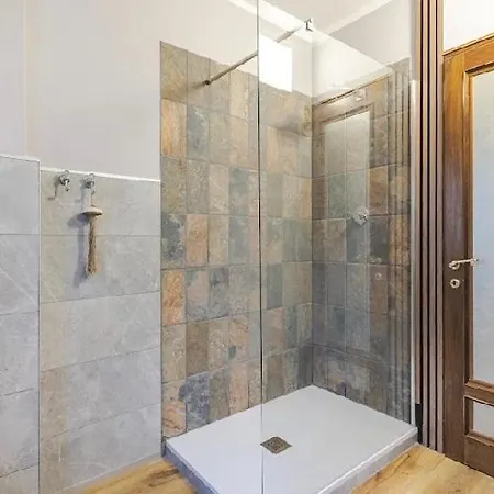 Sea Life Bed & Breakfast 4*