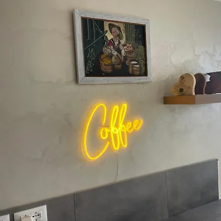 Sea Life Bed and Breakfast 4*